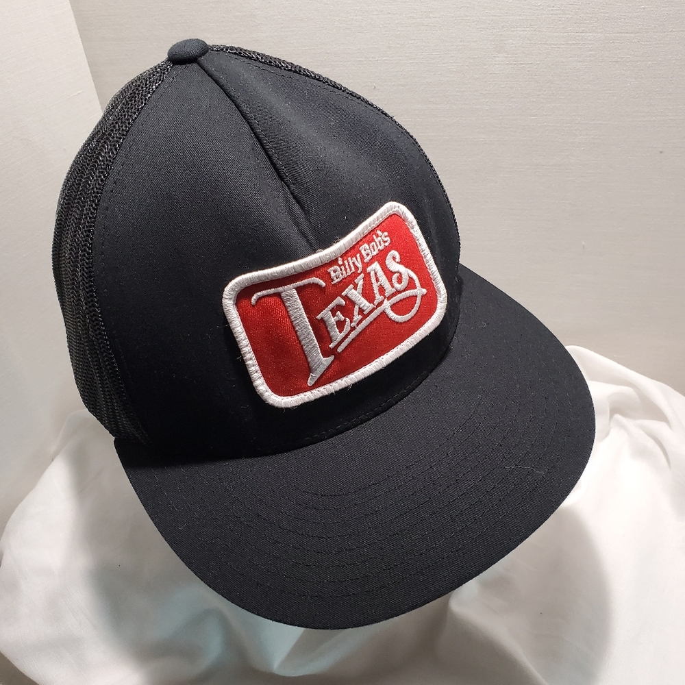 The Classics Billy Bob's Black Truckers Cap Mesh Back Snapback Nice Condition - Picture 1 of 4